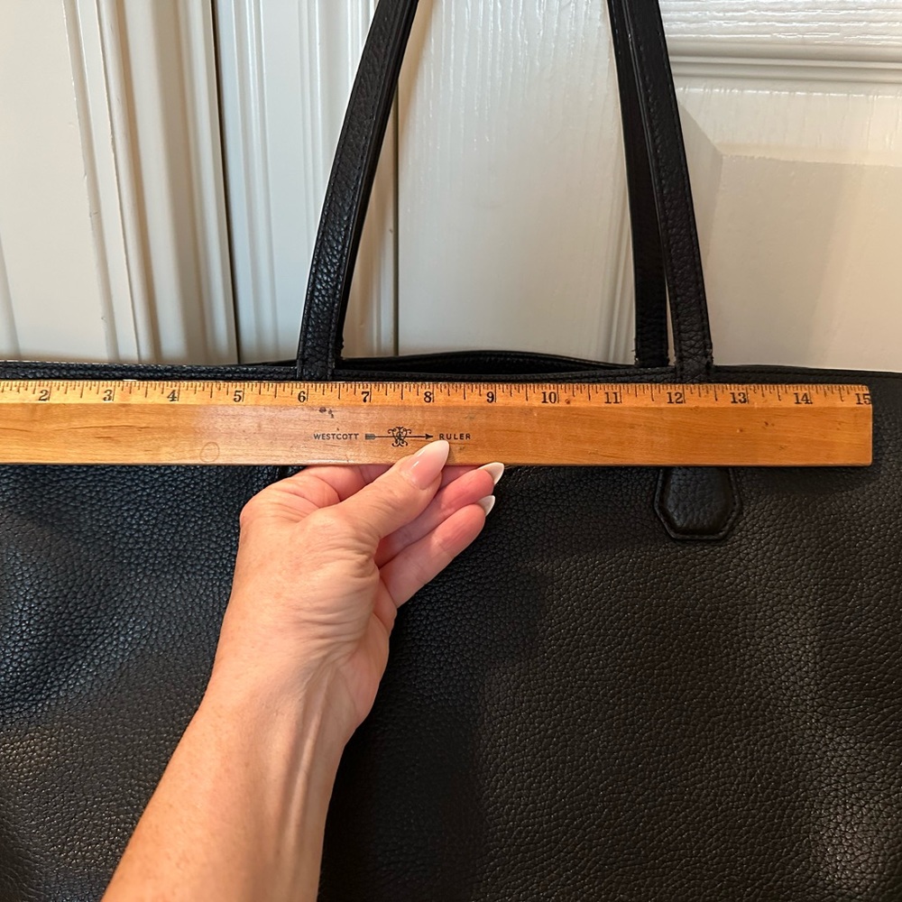 Tory Burch Black Pebbled Leather Hobo - Picture 6 of 9